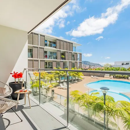 Palace Pool Apartamento *
